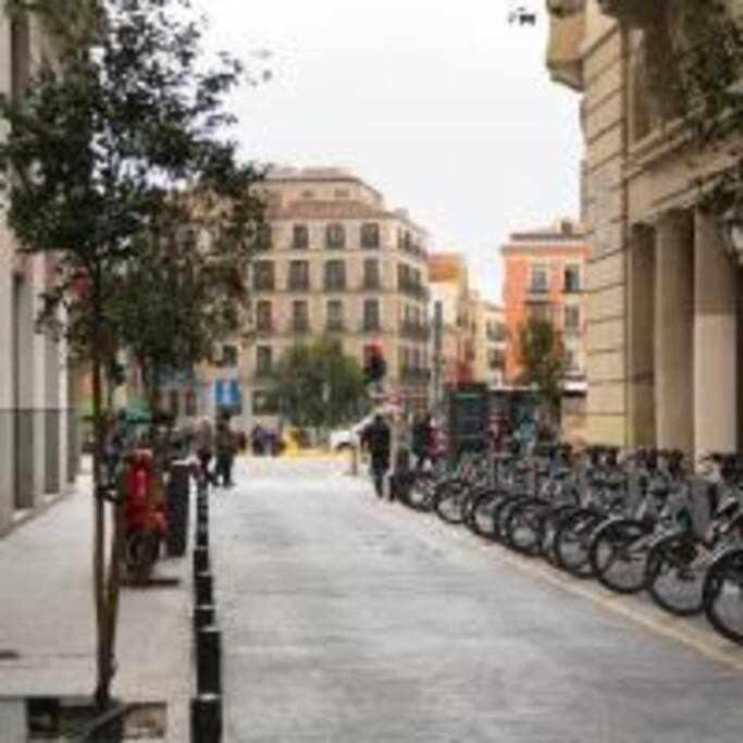 Apartamento Sotano En Gran Via Мадрид Экстерьер фото