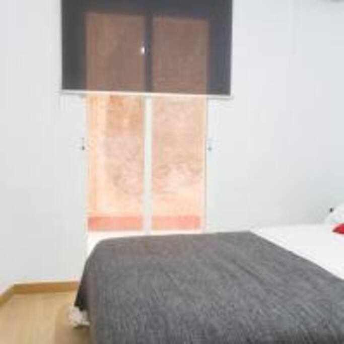 Apartamento Sotano En Gran Via Мадрид Экстерьер фото